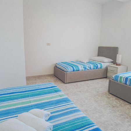 אלגהרו Budget Beds מראה חיצוני תמונה