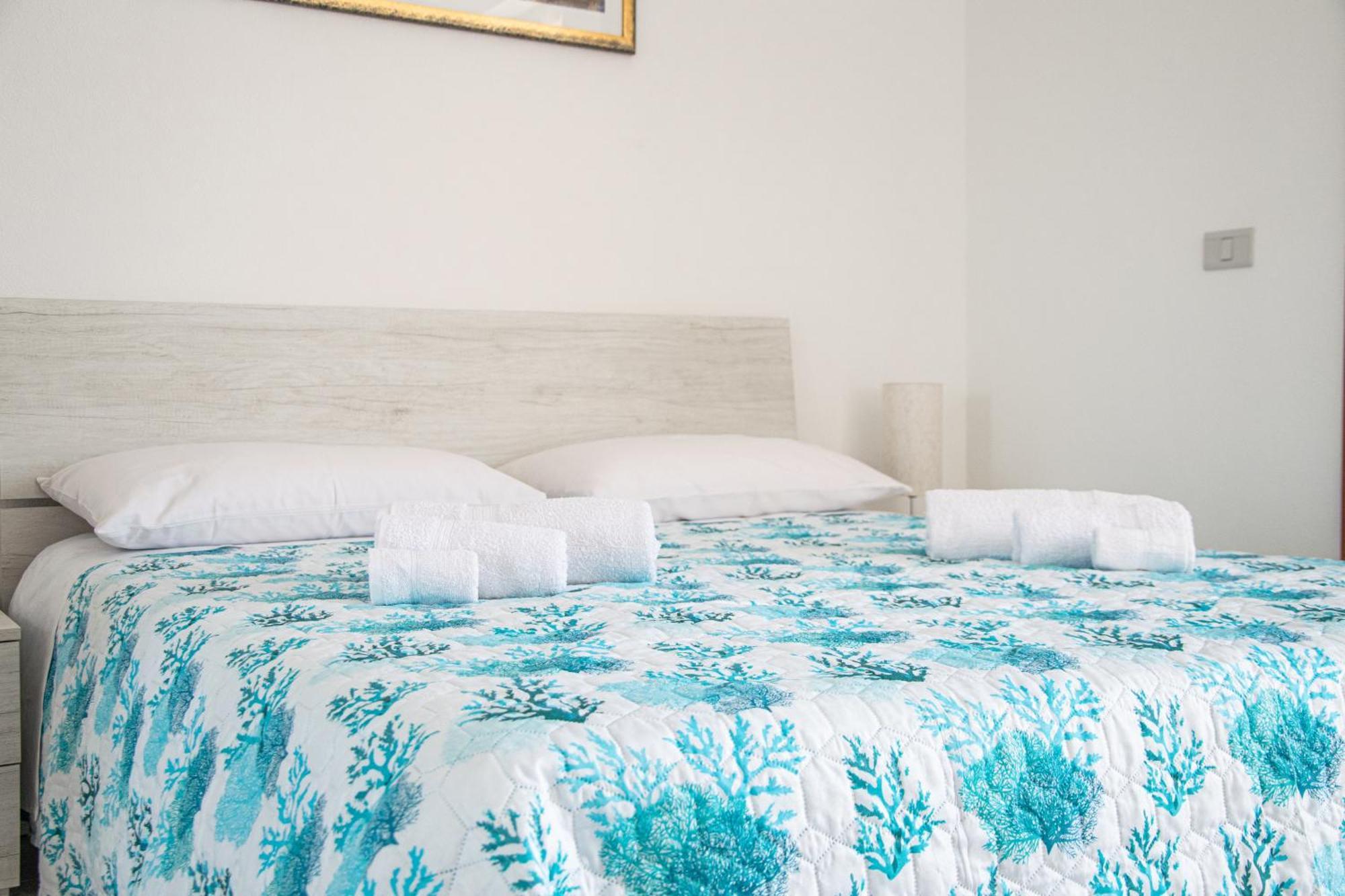 אלגהרו Budget Beds מראה חיצוני תמונה